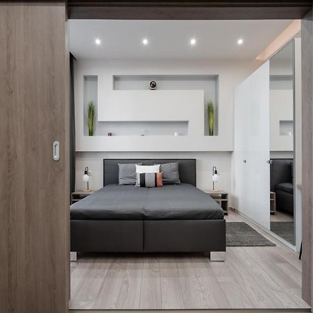 Comfort Central Apartments By The Synagogue Budapest Luaran gambar