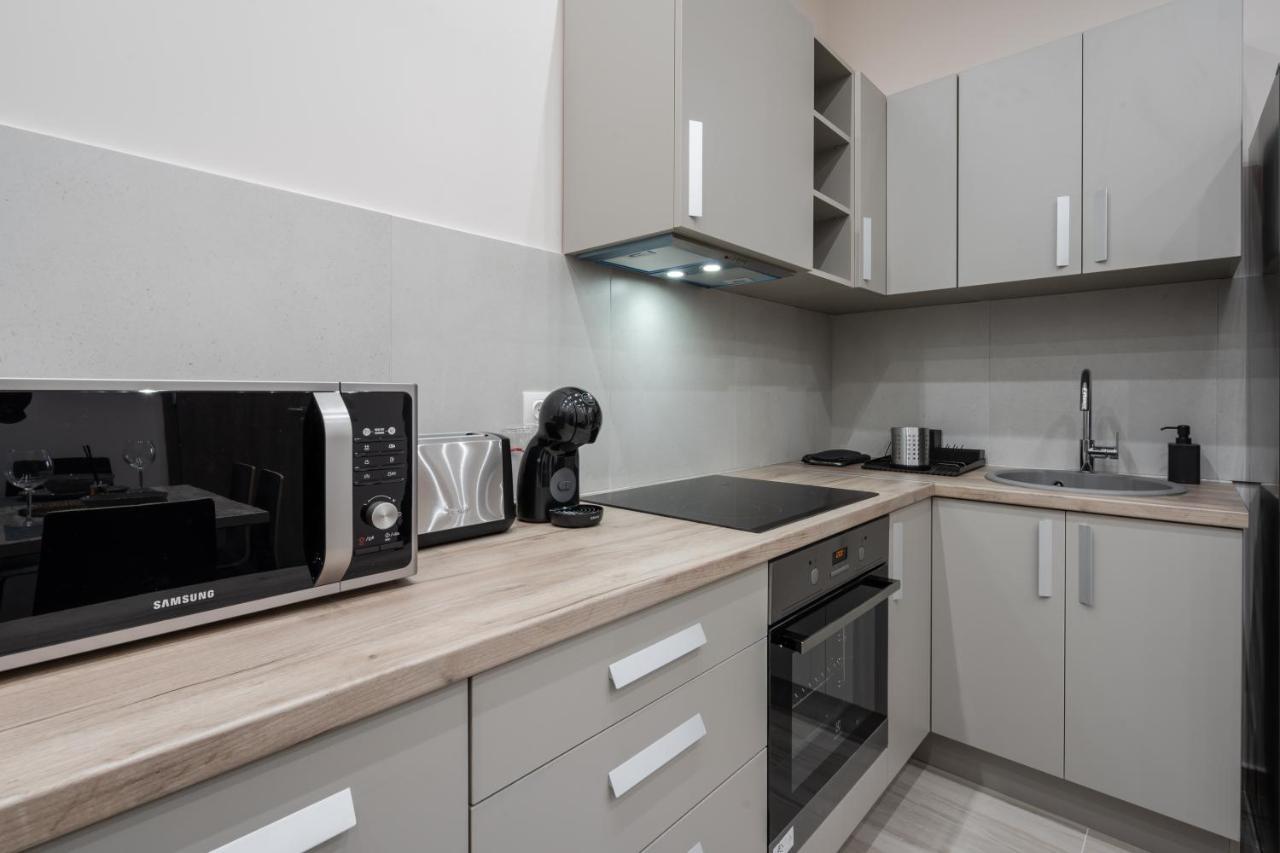 Comfort Central Apartments By The Synagogue Budapest Luaran gambar