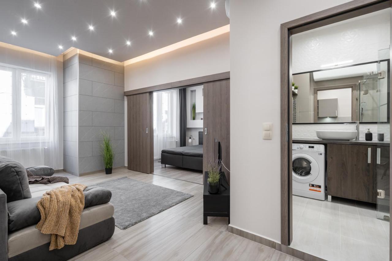 Comfort Central Apartments By The Synagogue Budapest Luaran gambar